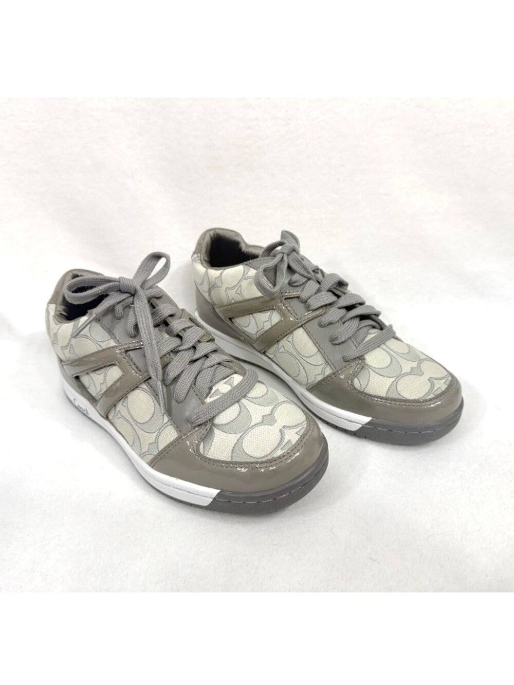 Coach Womens Signature Gray Lace-Up Sneakers Size 7.5 Canvas & Leather with Box